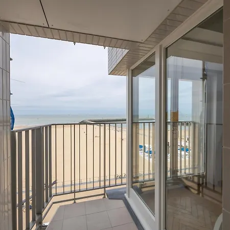 Lecomte - The Shoreline Getaway 182 * Ostende