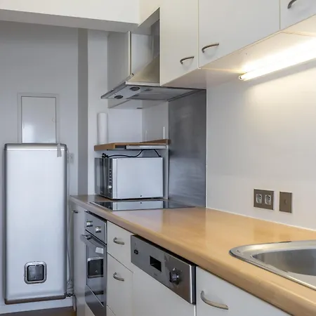 Lecomte - The Shoreline Getaway 182 アパート